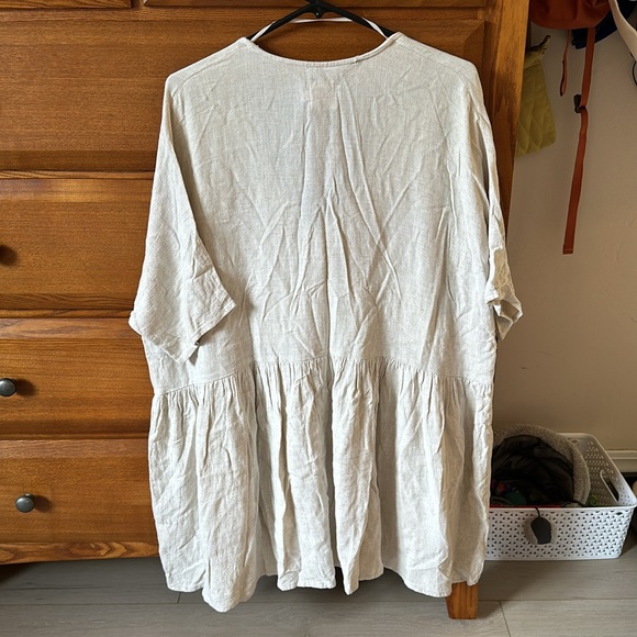 Oh Polly Linen Dress! - Picture 3 of 3